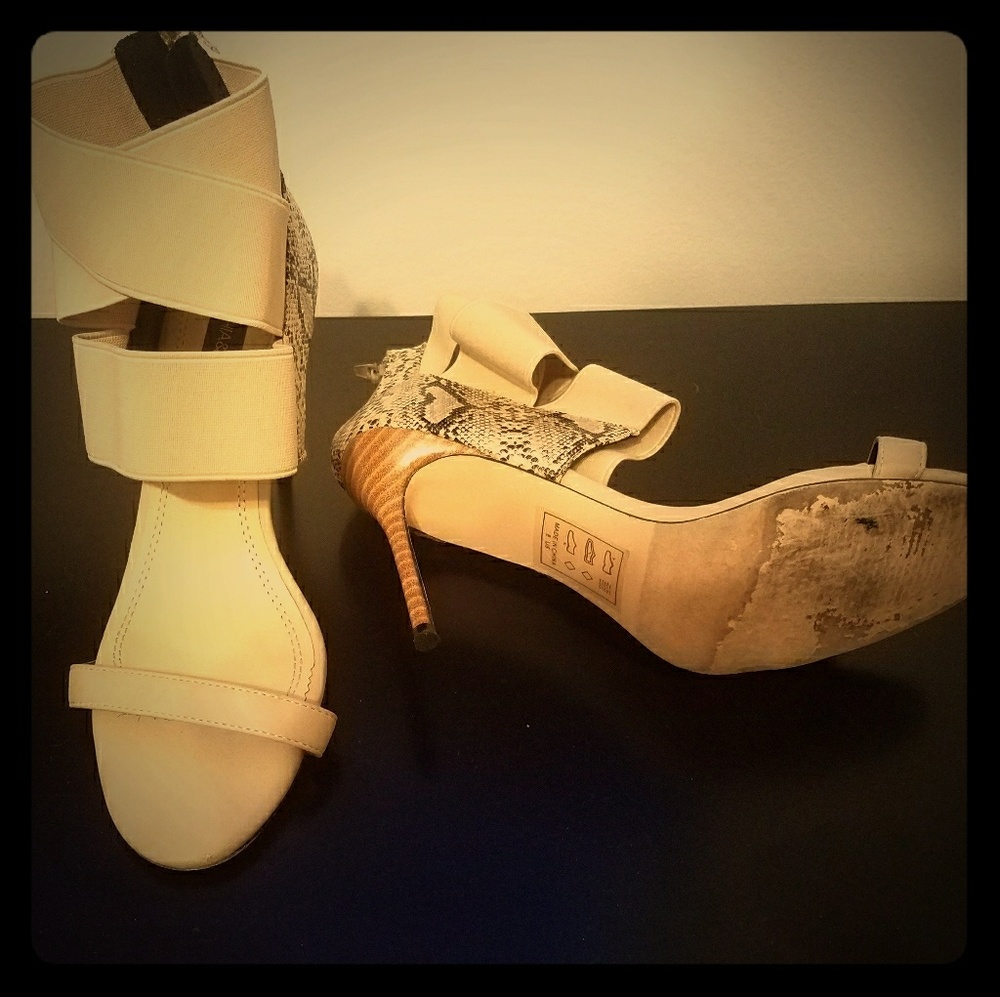 Nude/Snakeskin Print Sandals